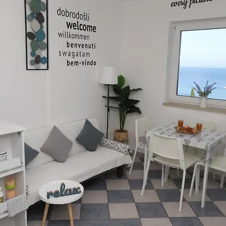 Relaxing Sea View, Okrug Gornji